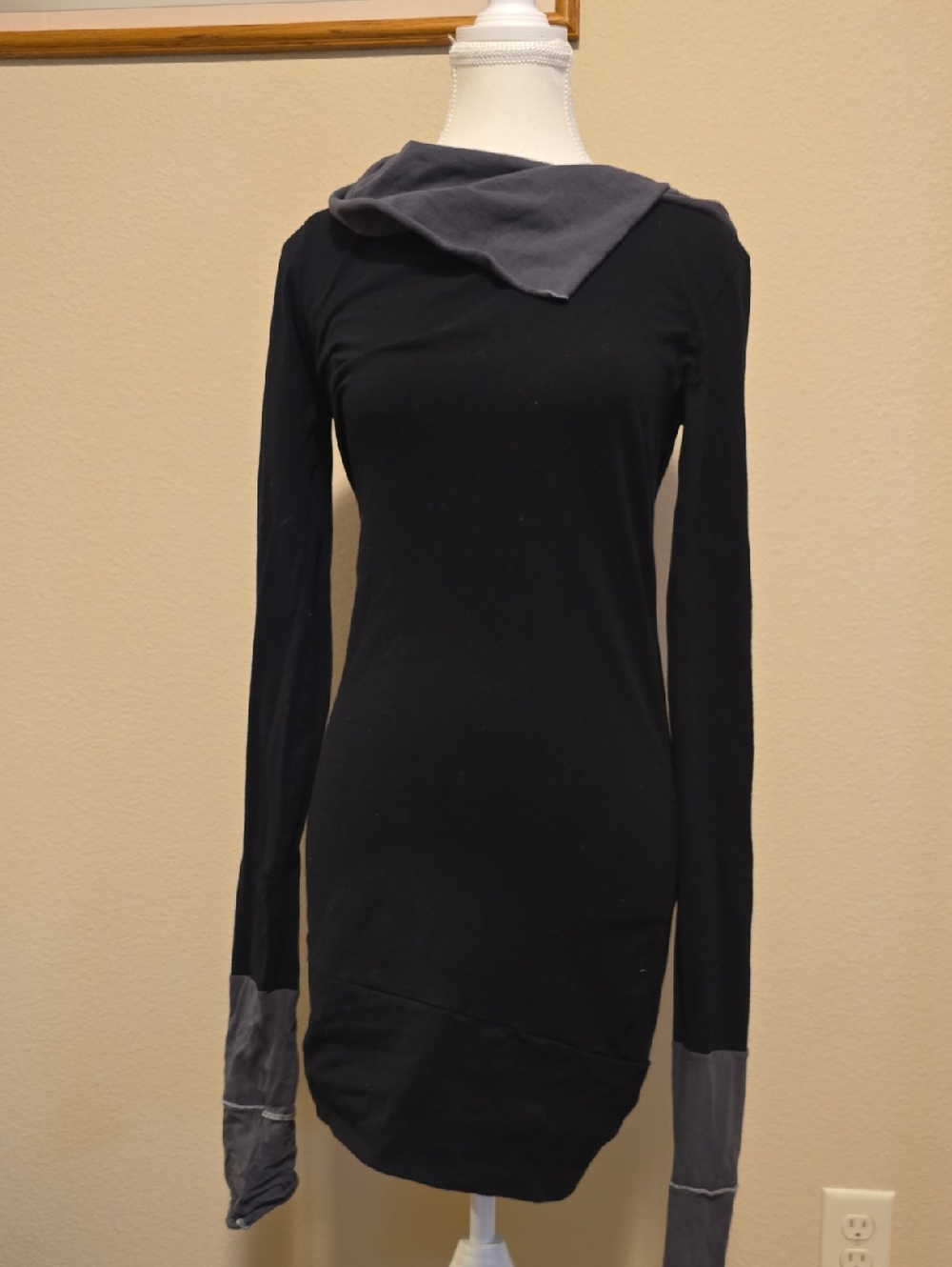 Jo Malone Black Long-Sleeve Dress with Gray Collar and Cuff Details